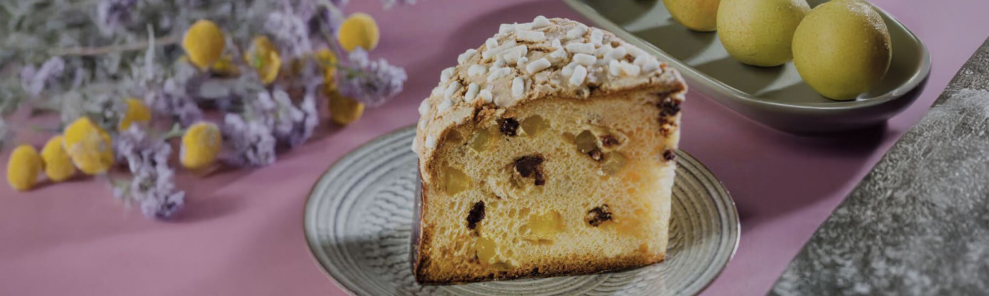 pear-and-chocolate-colomba